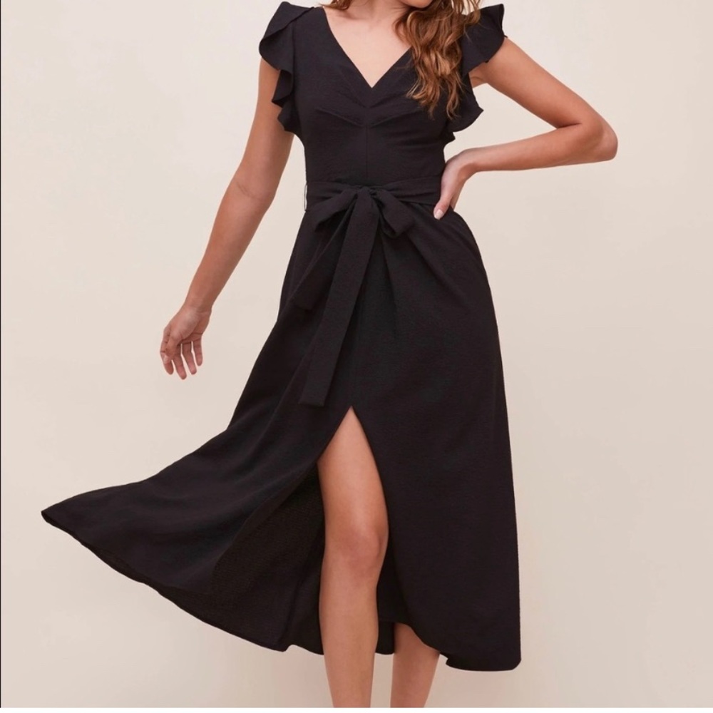 Astr the label Euphoria Dress Black Ruffle Sleeve Medium - Picture 3 of 6